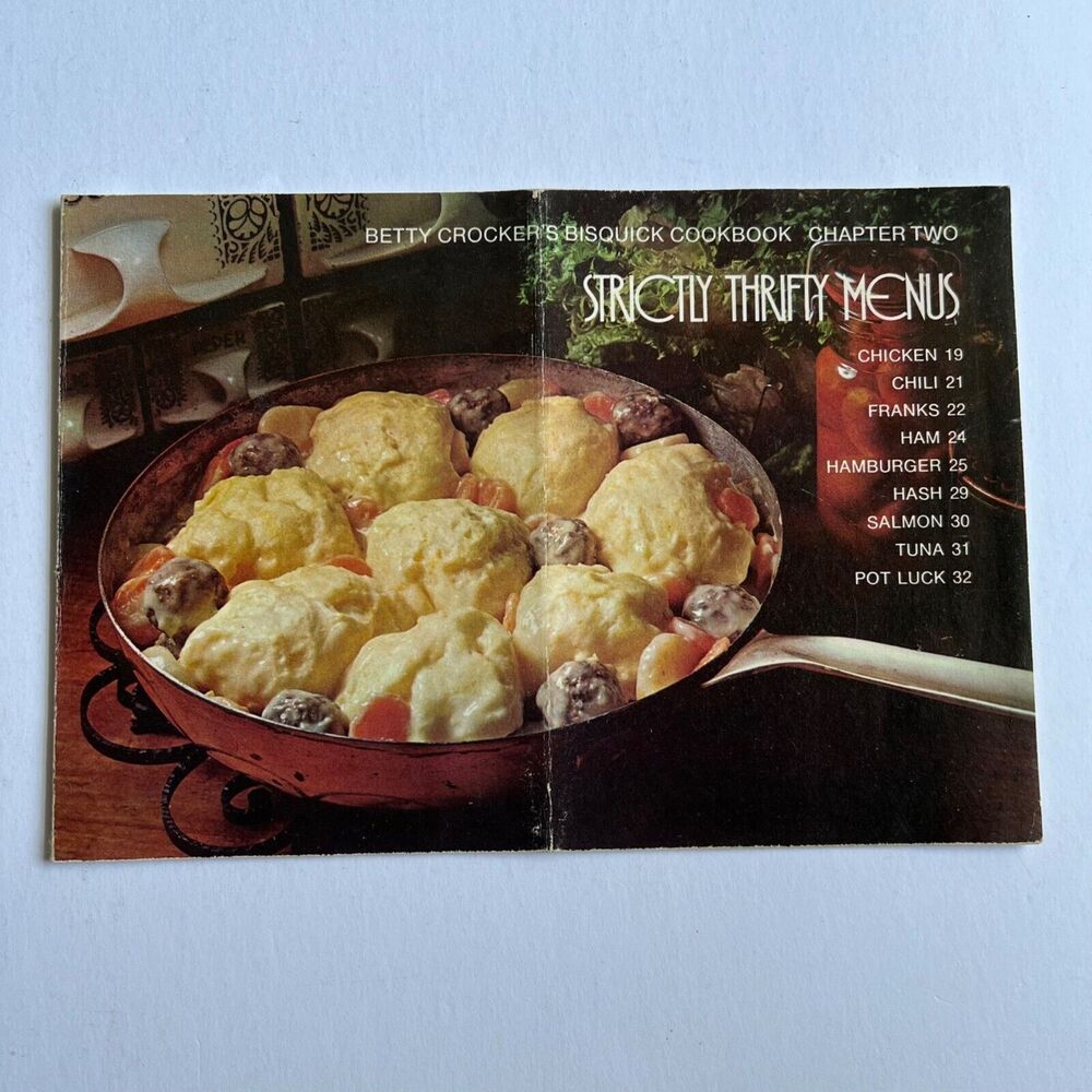 Vtg 1971 Betty Crocker Bisquick Cookbook Strictly Thrifty Menus Retro Recipes